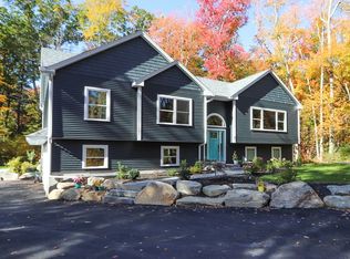 61 Lancaster Rd, Berlin, MA 01503