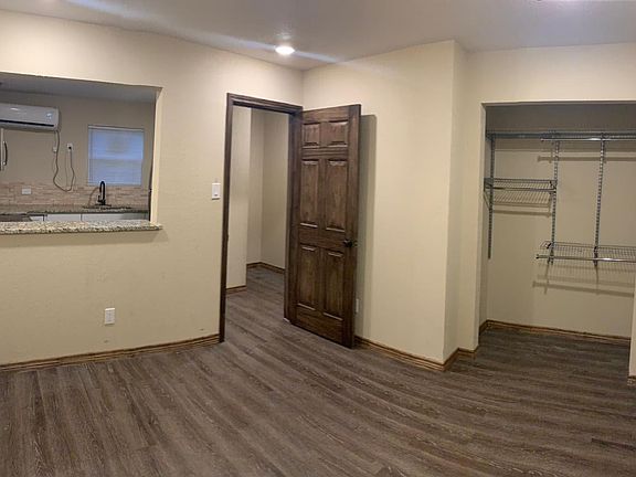 3rd image of 167 Tesla Dr #1