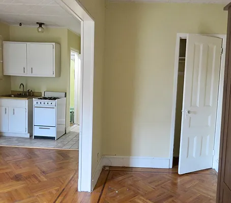 Rented by Space Real Estate | media 18