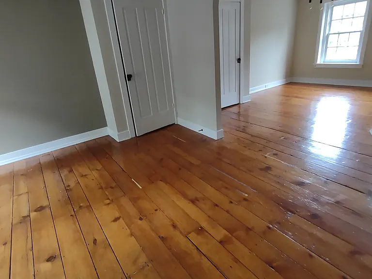 332 E Orange St #3 — Photo 6