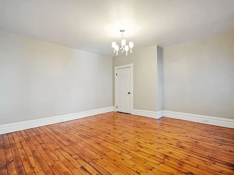 1106 Goettman St — Photo 19