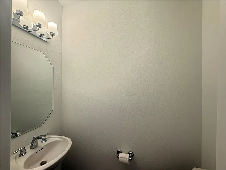 628 Leeward Pass — Photo 12