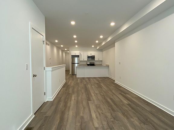 3rd image of 709 N 44th St #1