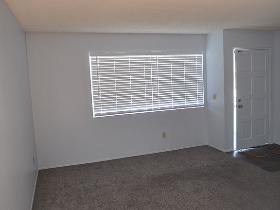 5th image of 2223 Westland Ave #A