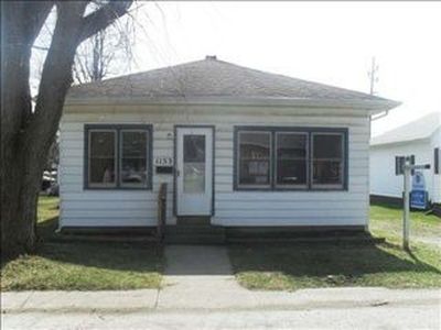1153 E Walnut St, Nappanee, IN, 46550