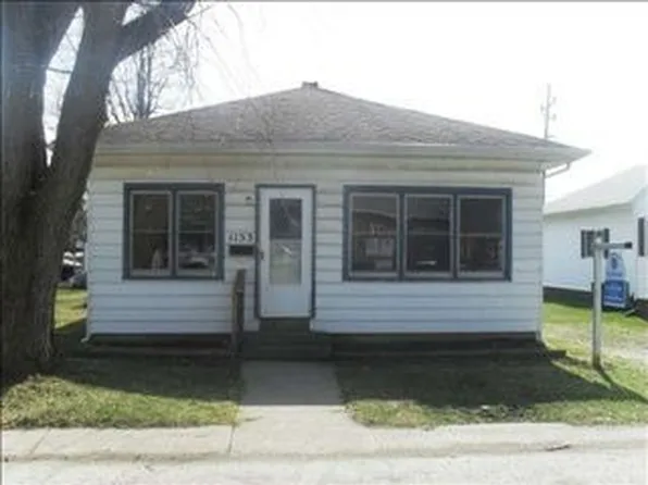 1153 E Walnut St, Nappanee, IN 46550