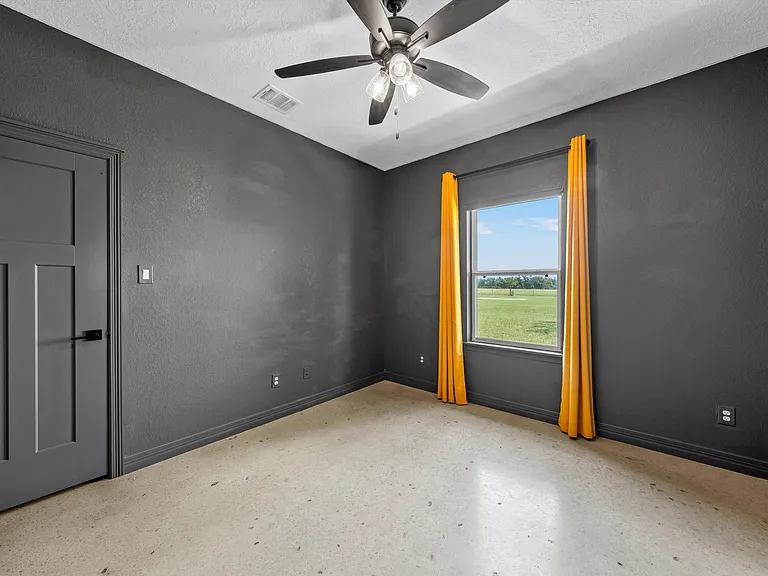 495 Cox Hollow Rd — Photo 24