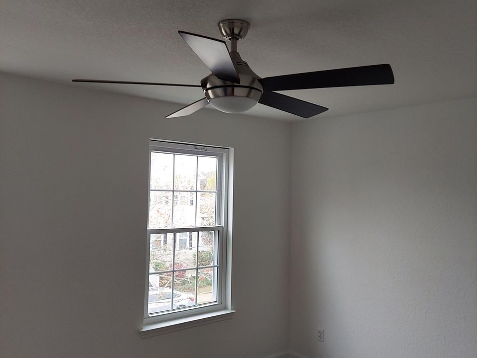 2nd image of 4025 Colleton Ct #1