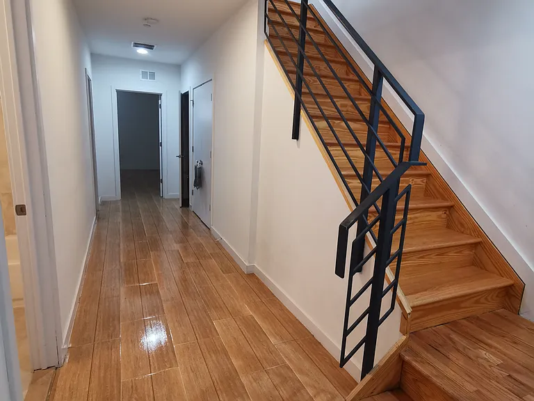 521 N 34th St #E-1 — Photo 5