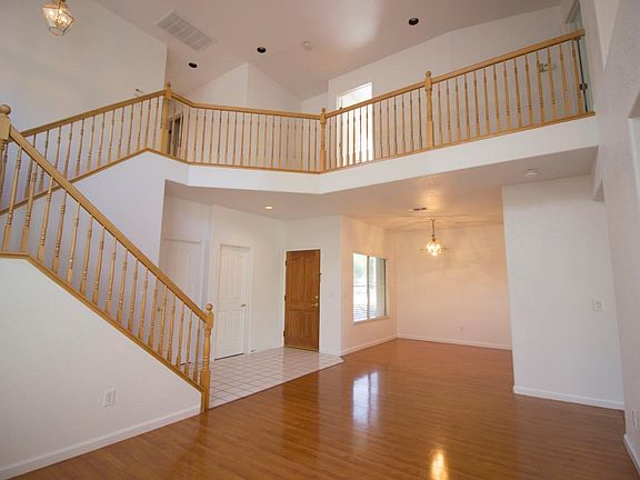 3rd image of 1604 Palatia Dr