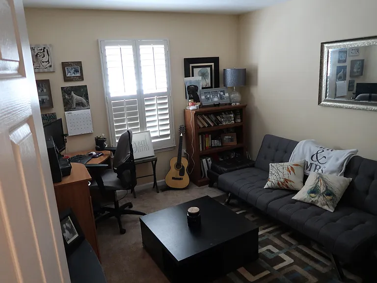 Guest bedroom 2