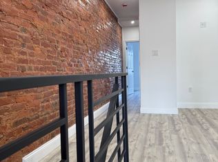 2437 S 61st St #B, Philadelphia, PA 19142