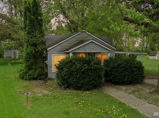 1316 N Factory St, Fairmount, IN 46928