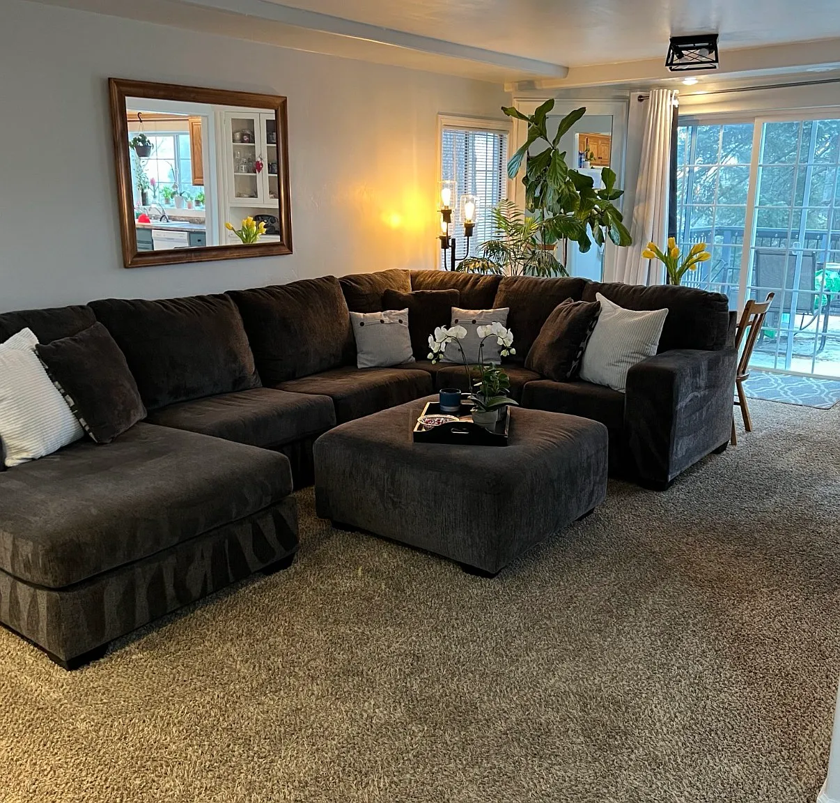 2 bed, 1.5 bath, 816 sqft, $2,200 — Photo 2