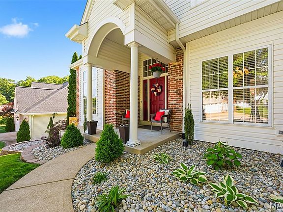5th image of 2942 Marchbanks Pl