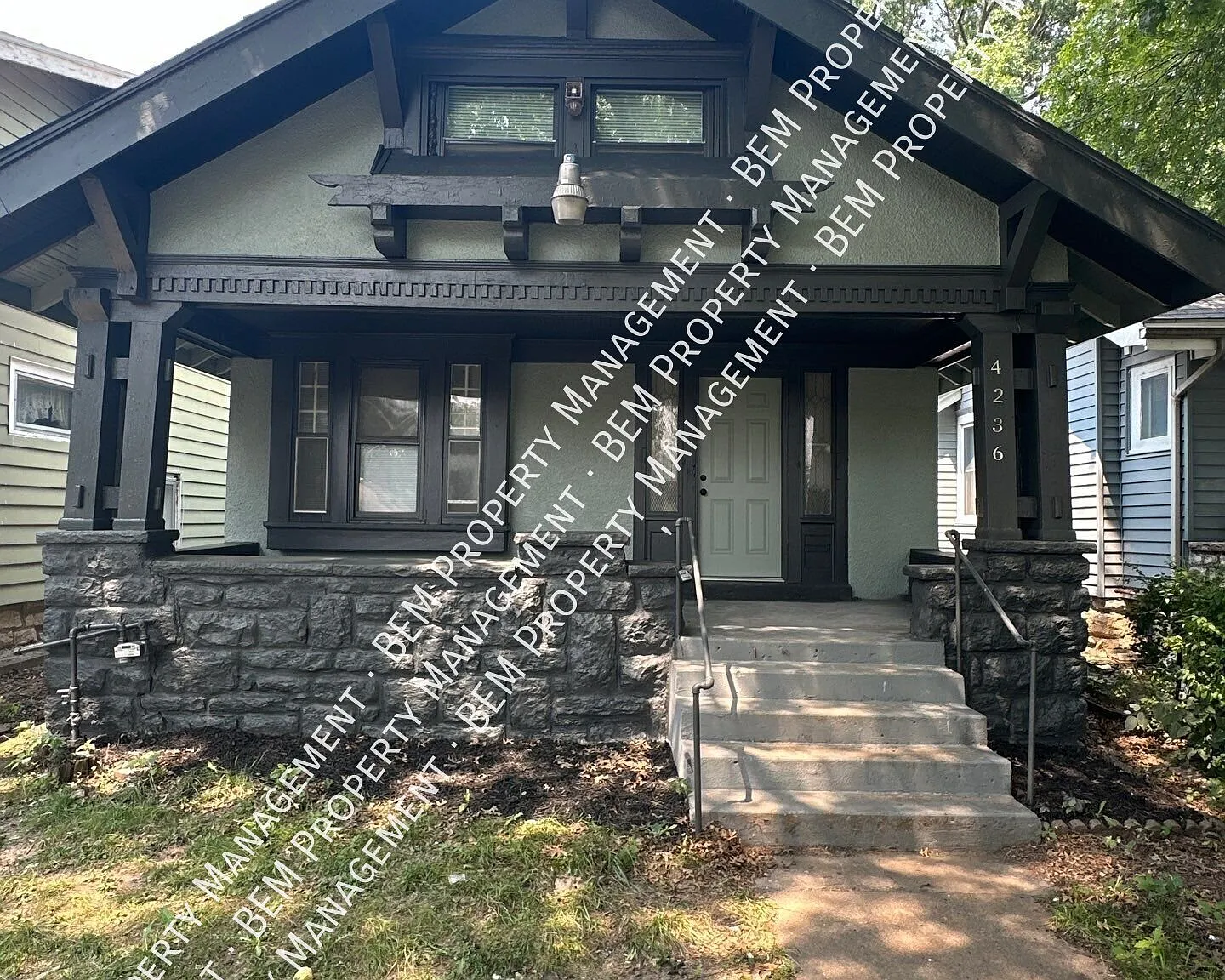 3 bed, 2.0 bath, 1353 sqft, $1,450 — Photo 1