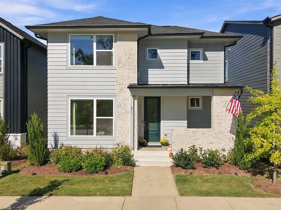 271 Parkland Dr