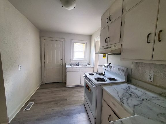 5th image of 1410 W 32nd St #1410