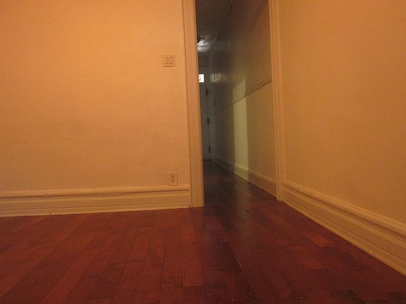 5th image of 25 Kingsland Ave #1K