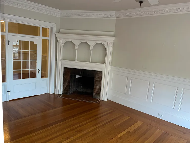 35 Bay State Rd #1R — Photo 5