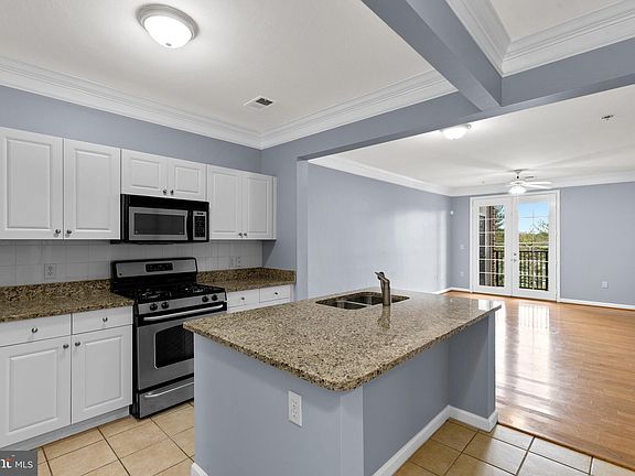 3rd image of 8 Granite Pl Unit 364