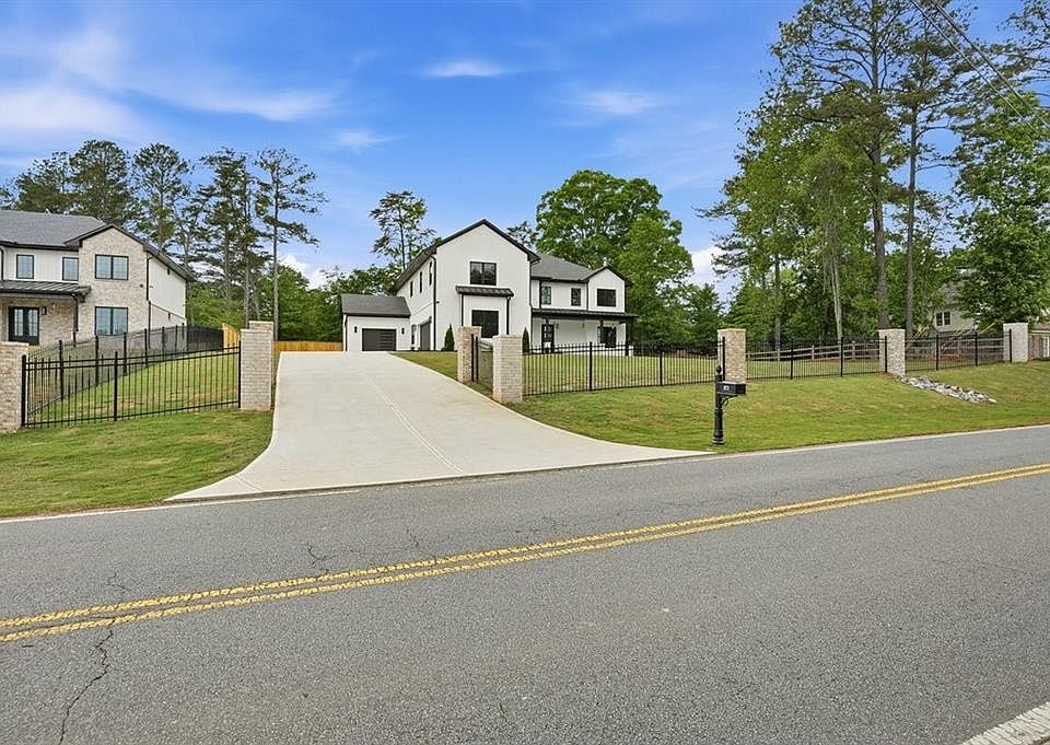 1st image of 4271 Wesley Chapel Rd