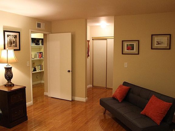 5th image of 10947 Huston St APT 104