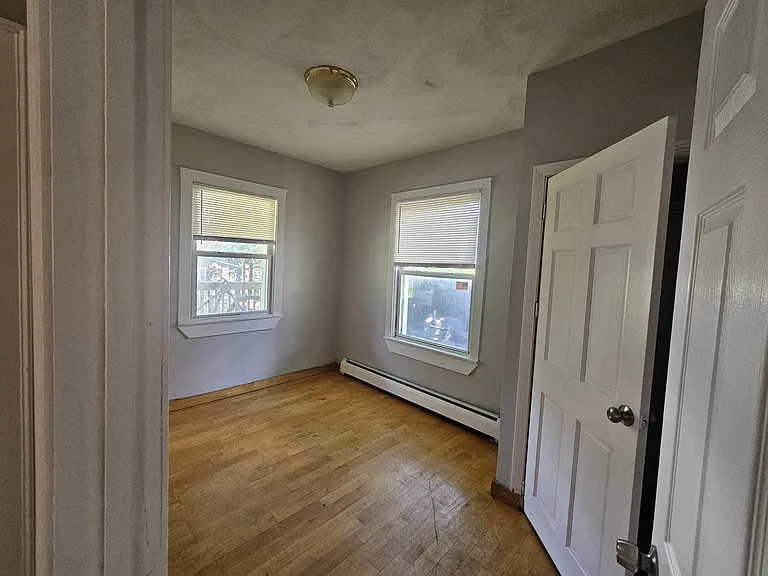 35 Bradshaw St #2 — Photo 7
