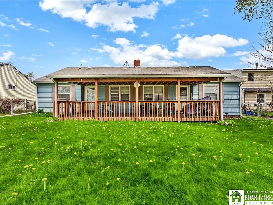 1st image of 26-28 Starcrest Dr