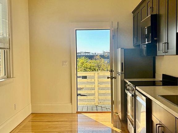 5th image of 53 Haight St #53