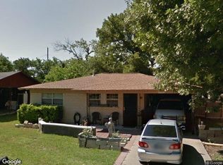6809 Wallis Rd, Lake Worth, TX 76135