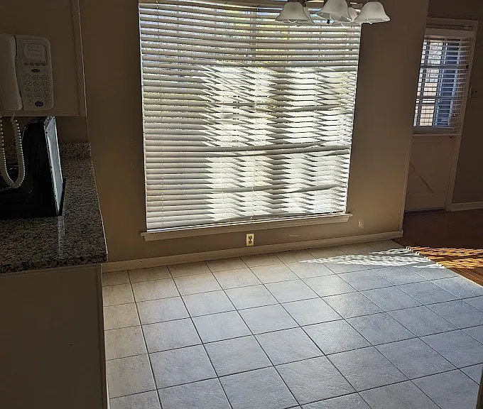 8 Lisa Ct — Photo 9