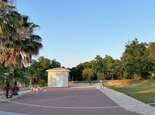 2839 Saint George Dr, Davenport, FL 33837