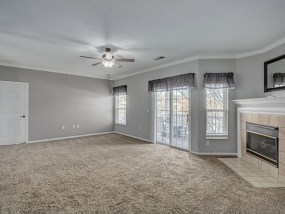 2nd image of 145 Saddlebrook Ln Unit 602