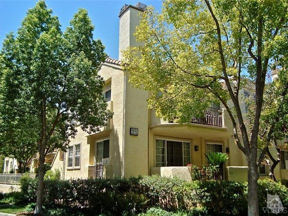 2nd image of 24151 Del Monte Dr Unit 340