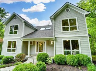 900 Apple Hill Rd, Cincinnati, OH 45230