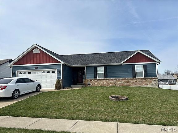 3rd image of 81 Brookshire Creek Dr