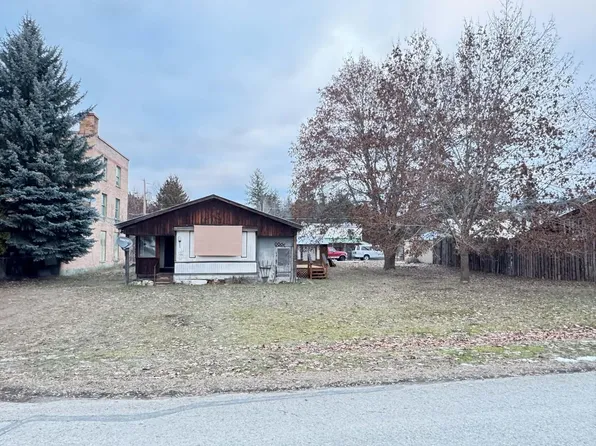 107 E 4th Ave, Metaline Falls, WA 99153