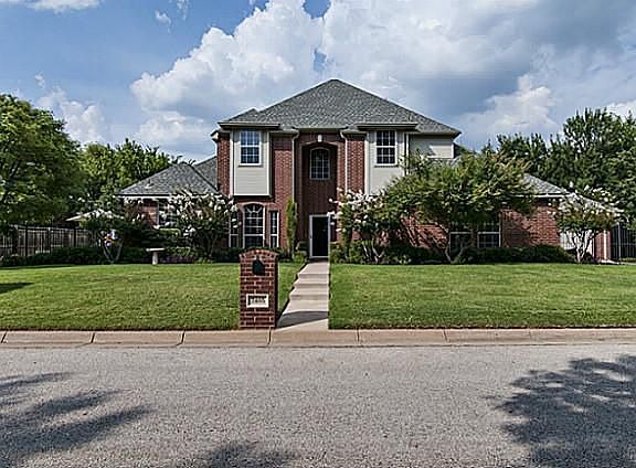 2nd image of 7405 Bay Chase Dr