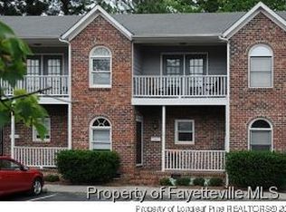 121 N Olive Pl, Fayetteville, NC 28305