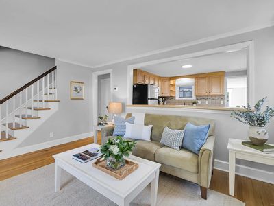 153 Englewood Ave, West Hartford, CT, 06110