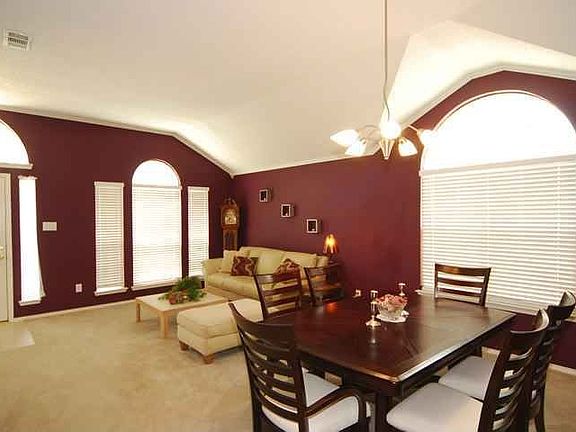 Front Living Room/Dining Room