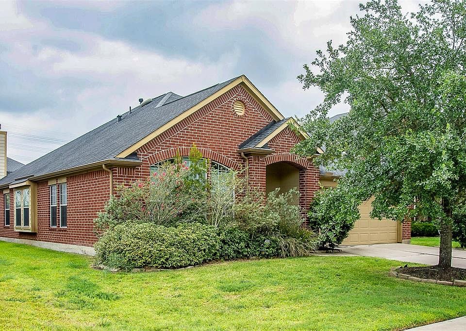 1st image of 12807 Brook Arbor Ct