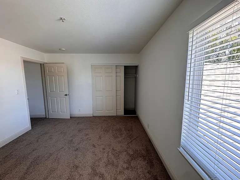 2056 Santa Rita St — Photo 11