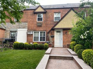 89-06 31st Ave, East Elmhurst, NY 11369