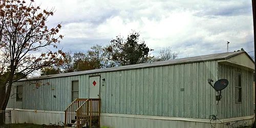 215 Wadley Dr Photo 1