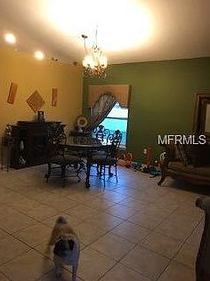 5th image of 679 Hacienda Cir
