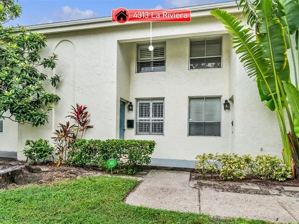 4313 La Riviera Ct, Tampa, FL 33611