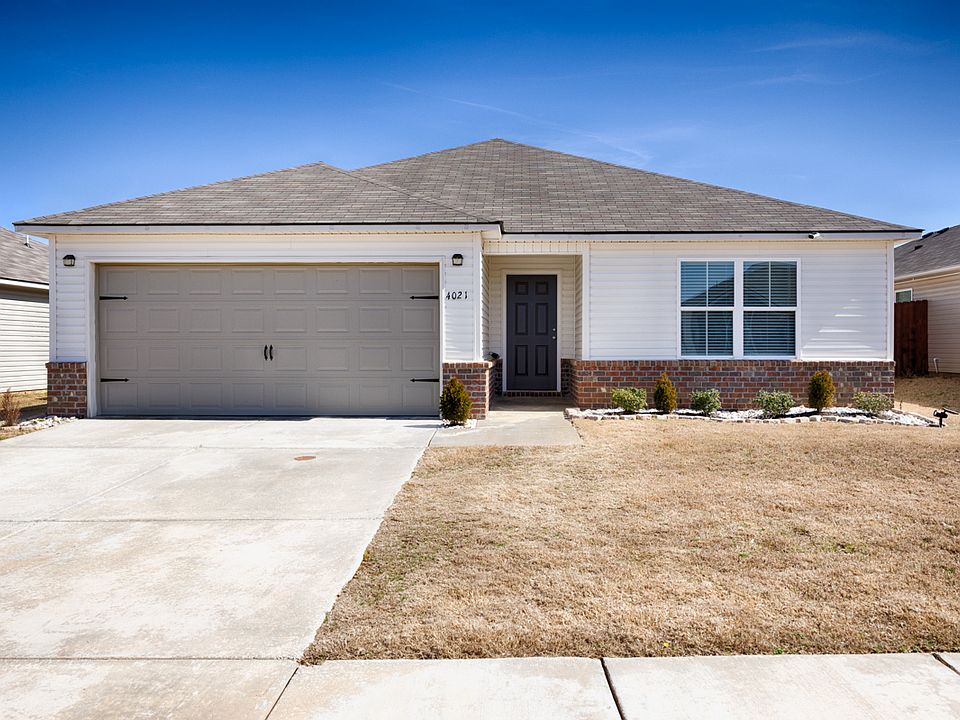 1st image of 4021 Ryan Dr SW