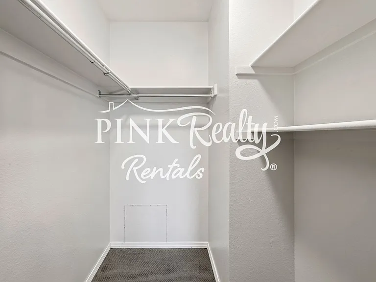 380 Paradise Cir #B6 — Photo 16